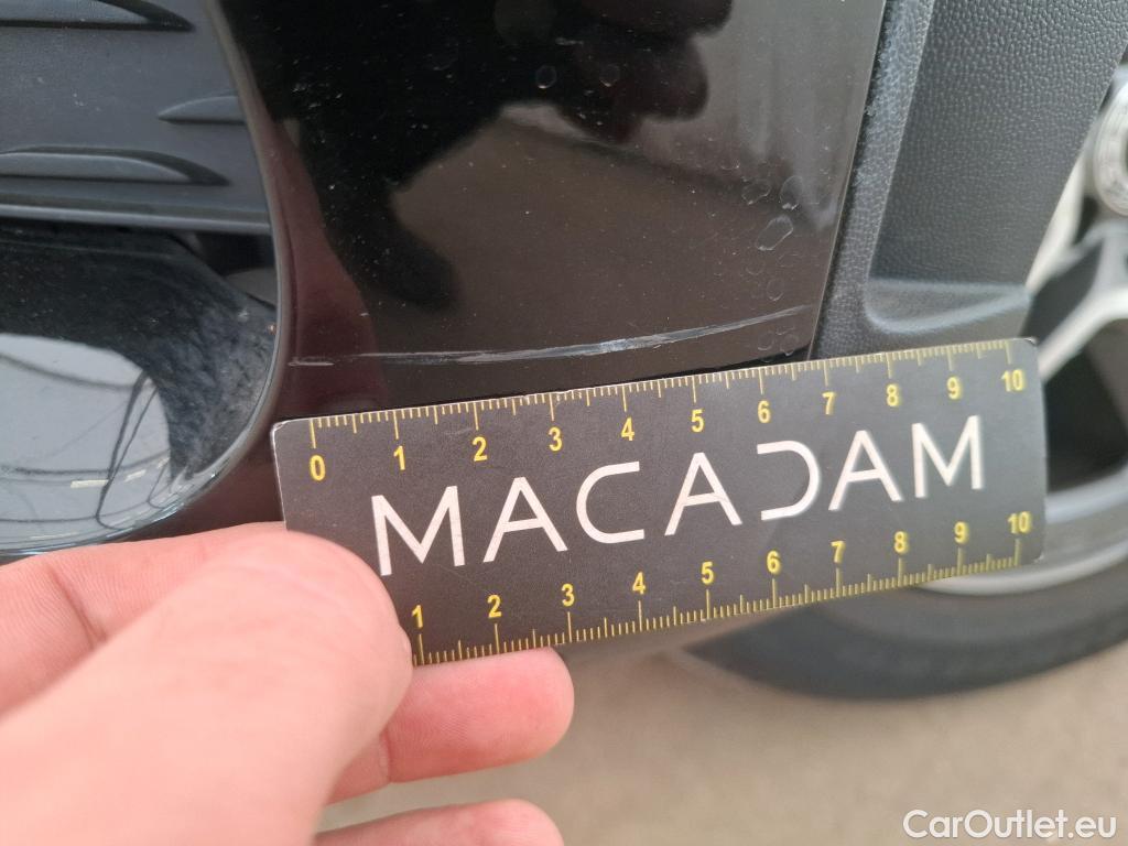  Mercedes  G-Klasee MERCEDES-BENZ GLC Coupe / 2019 / 5P / Coupé GLC 300 e AMG Line 4Matic #13