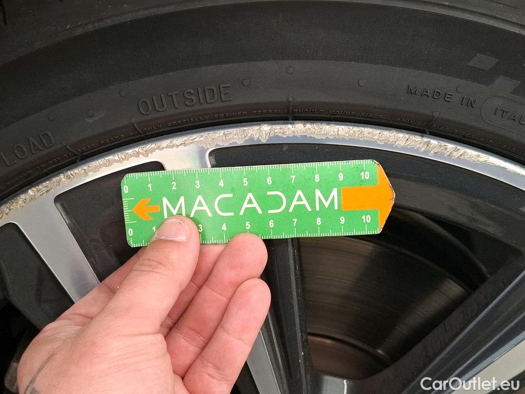  Bmw  Serie 1 BMW Série 1  2019  5P  Berline 15 116D DKG7 Business Design #58