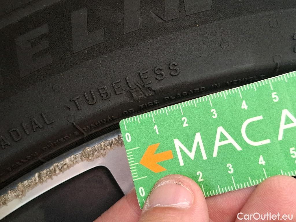  Bmw  Serie 1 BMW Série 1  2019  5P  Berline 15 116D DKG7 Business Design #33