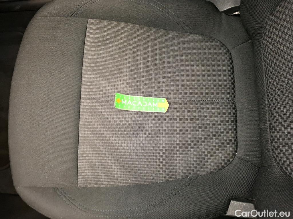  Bmw  Serie 1 BMW Série 1  2019  5P  Berline 15 116D DKG7 Business Design #101