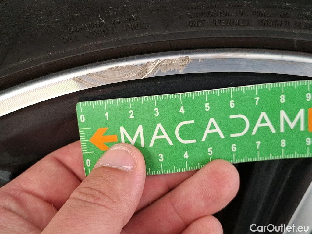  Bmw  Serie 1 BMW Série 1  2019  5P  Berline 15 116D DKG7 Business Design #66