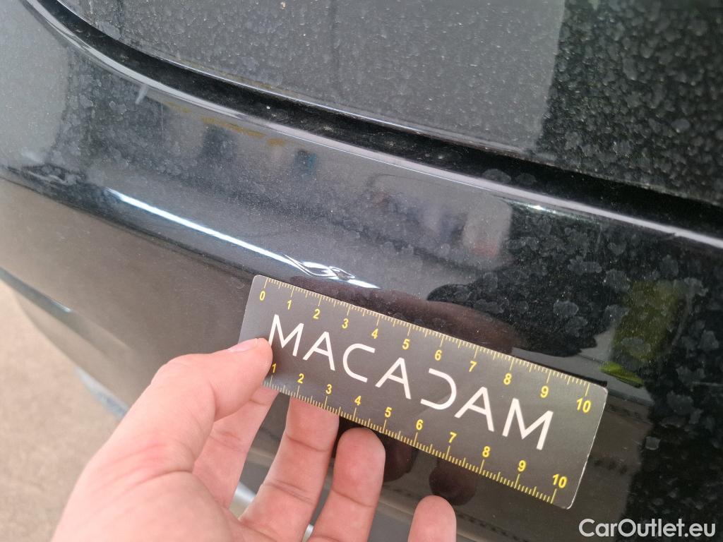  Mercedes  G-Klasee MERCEDES-BENZ GLC Coupe / 2019 / 5P / Coupé GLC 300 e AMG Line 4Matic #34