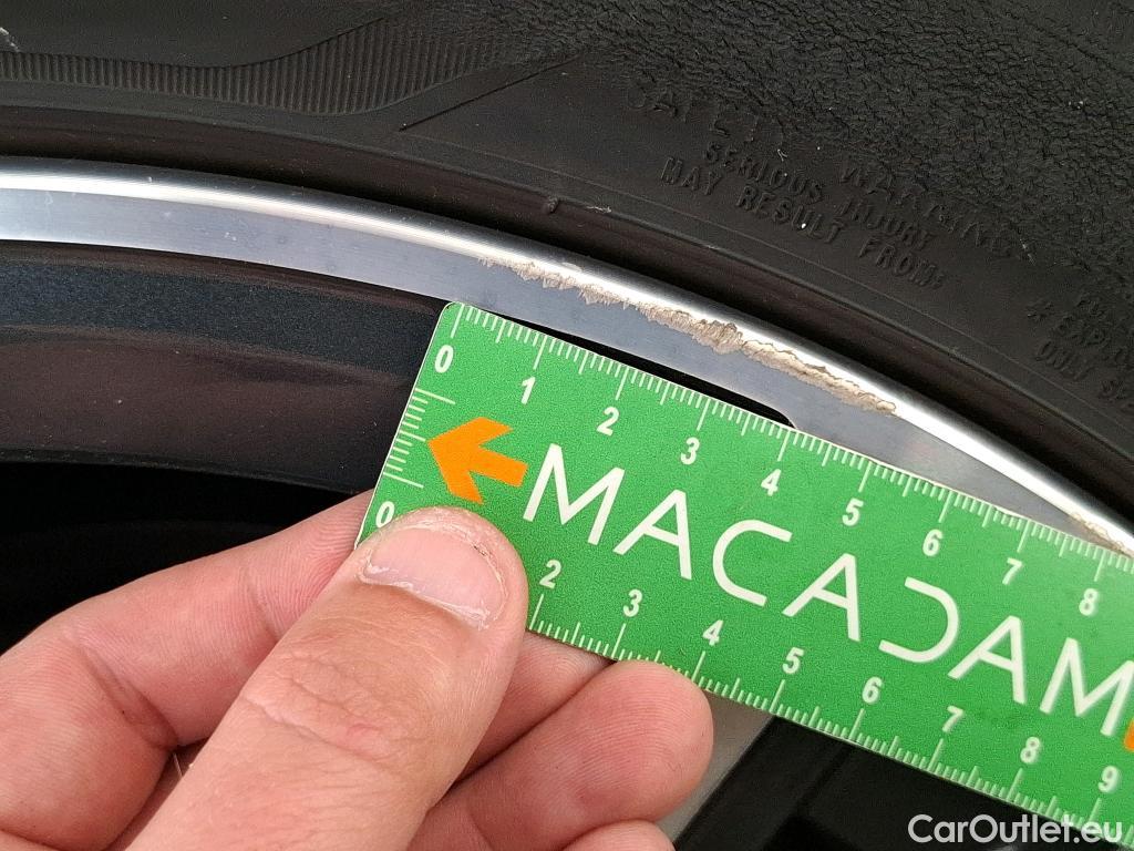  Bmw  Serie 1 BMW Série 1  2019  5P  Berline 15 116D DKG7 Business Design #49