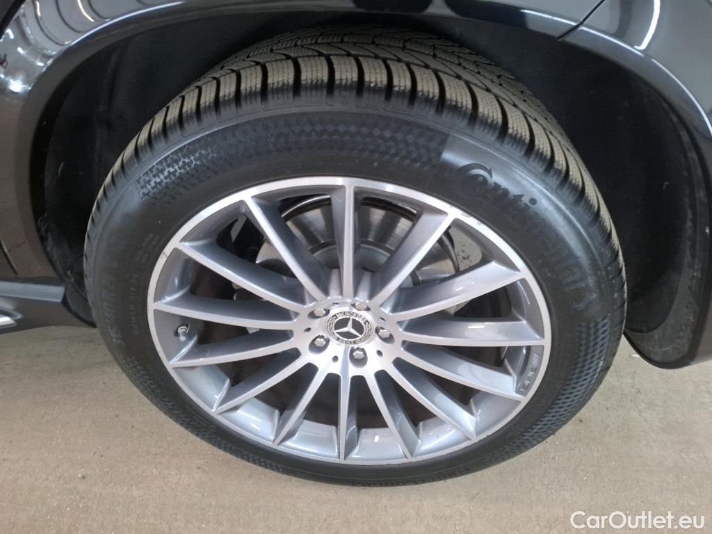  Mercedes  G-Klasee MERCEDES-BENZ GLE / 2020 / 5P / SUV GLE 350 de 4MATIC AMG Line #24