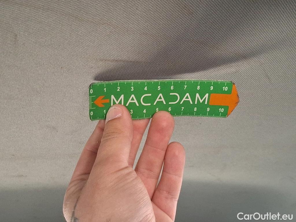  Bmw  Serie 1 BMW Série 1  2019  5P  Berline 15 116D DKG7 Business Design #108