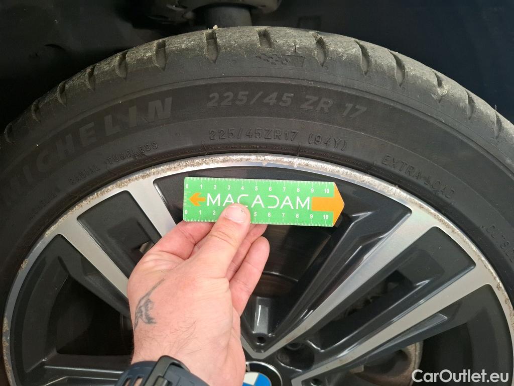  Bmw  Serie 1 BMW Série 1  2019  5P  Berline 15 116D DKG7 Business Design #52