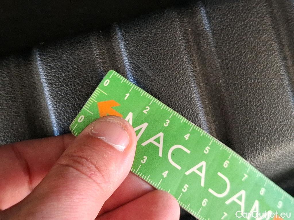  Bmw  Serie 1 BMW Série 1  2019  5P  Berline 15 116D DKG7 Business Design #118