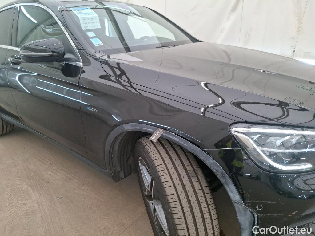  Mercedes  G-Klasee MERCEDES-BENZ GLC Coupe / 2019 / 5P / Coupé GLC 300 e AMG Line 4Matic #27