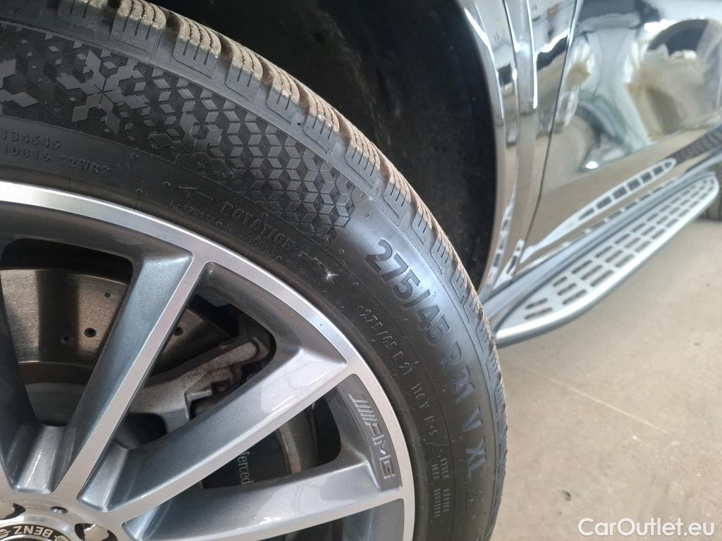  Mercedes  G-Klasee MERCEDES-BENZ GLE / 2020 / 5P / SUV GLE 350 de 4MATIC AMG Line #32