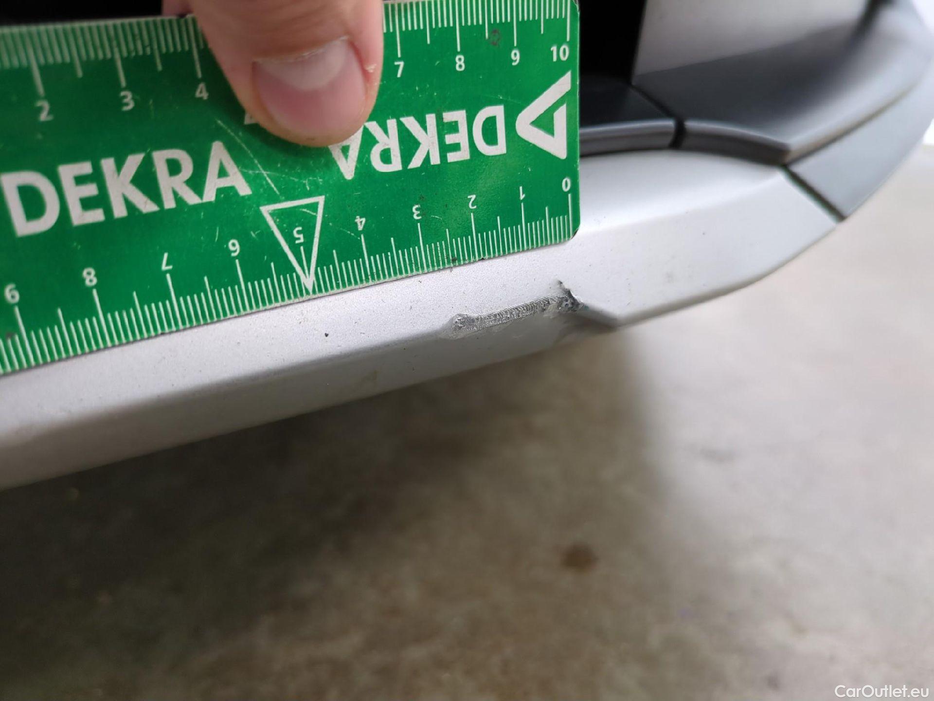  Audi  Q3  35 TDI Design luxe 2.0 TDI 150CV BVA7 E6dT #39