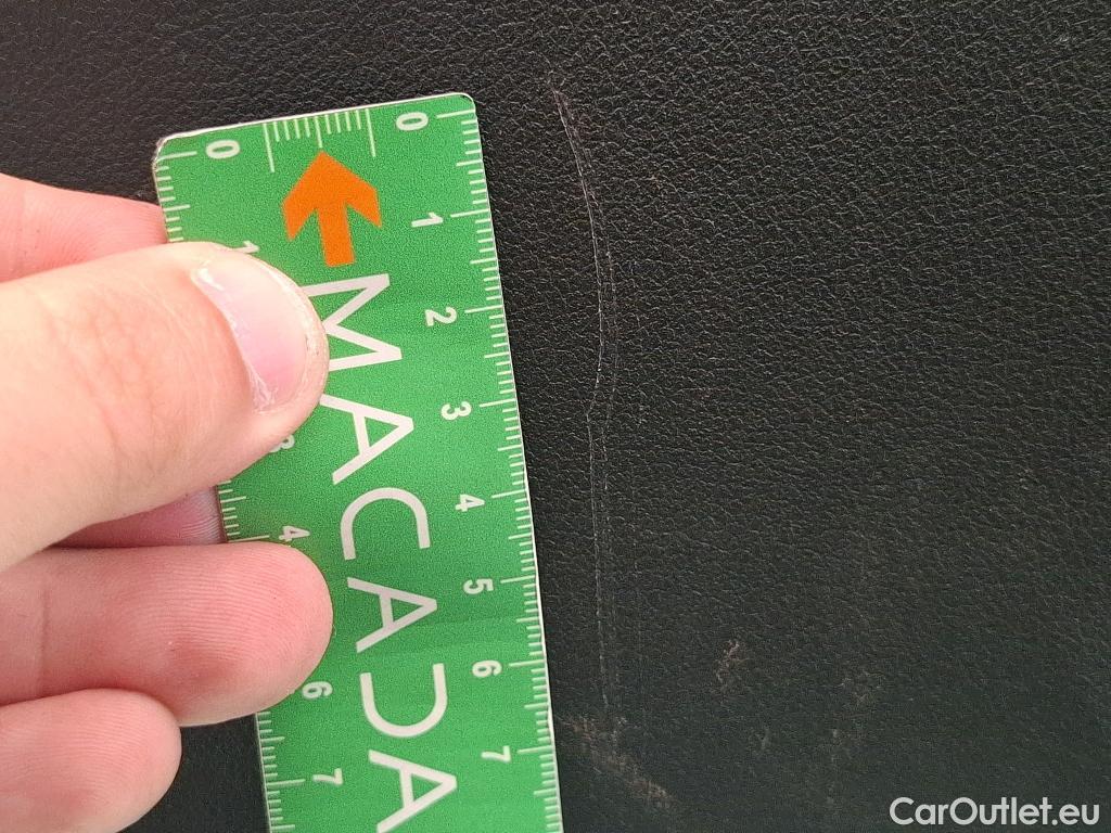  Bmw  Serie 1 BMW Série 1  2019  5P  Berline 15 116D DKG7 Business Design #79