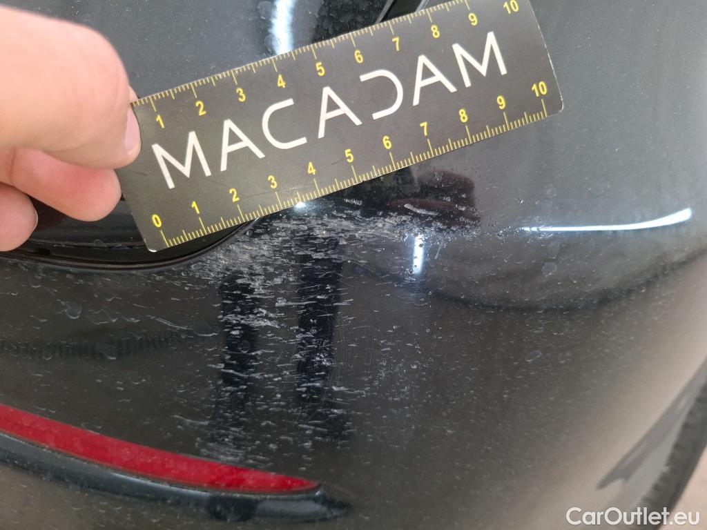  Mercedes  G-Klasee MERCEDES-BENZ GLC Coupe / 2019 / 5P / Coupé GLC 300 e AMG Line 4Matic #32