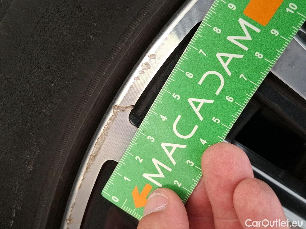  Bmw  Serie 1 BMW Série 1  2019  5P  Berline 15 116D DKG7 Business Design #72