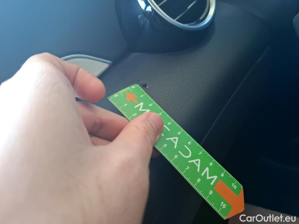  Mercedes  G-Klasee MERCEDES-BENZ GLC Coupe / 2019 / 5P / Coupé 2.0 GLC 300 DE AMG LINE 4MATIC #17