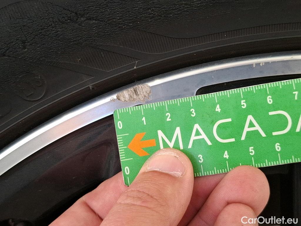  Bmw  Serie 1 BMW Série 1  2019  5P  Berline 15 116D DKG7 Business Design #43