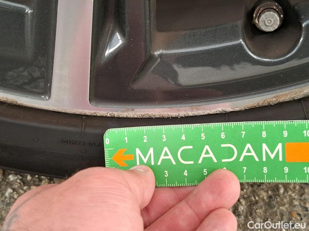  Bmw  Serie 1 BMW Série 1  2019  5P  Berline 15 116D DKG7 Business Design #62