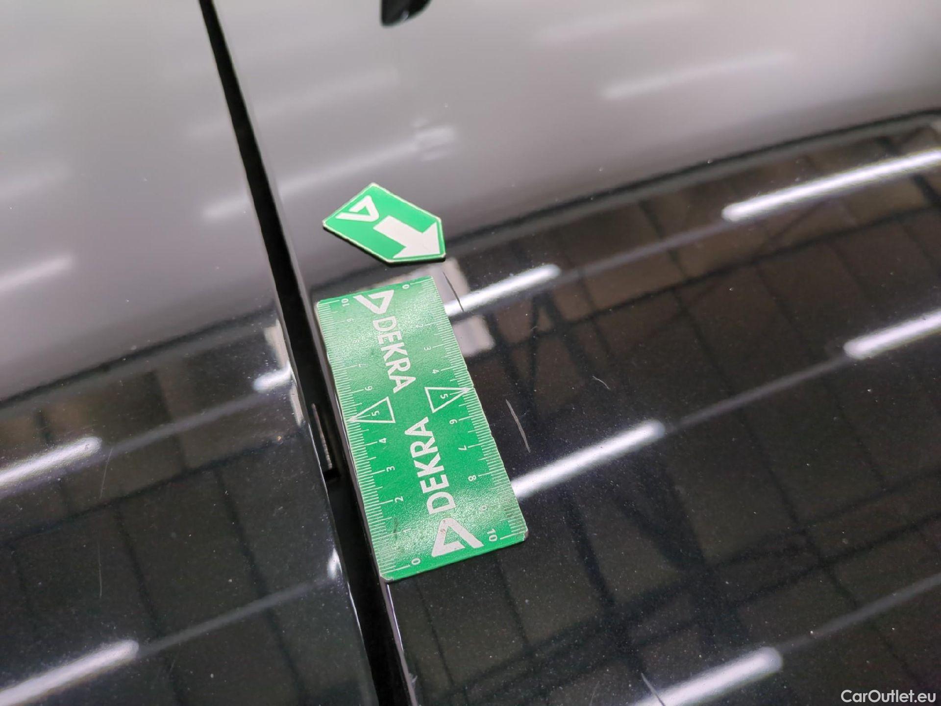  Audi  Q3  35 TDI Design luxe 2.0 TDI 150CV BVA7 E6dT #22