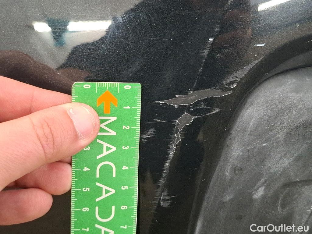  Bmw  Serie 1 BMW Série 1  2019  5P  Berline 15 116D DKG7 Business Design #15