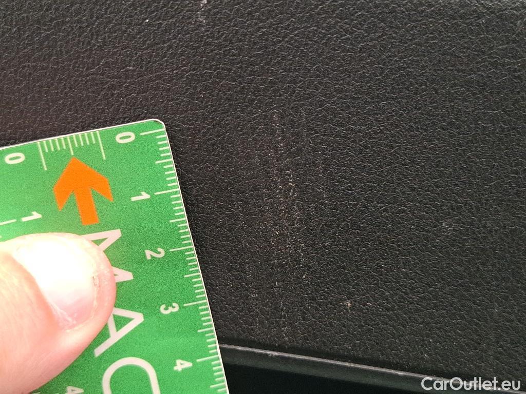  Bmw  Serie 1 BMW Série 1  2019  5P  Berline 15 116D DKG7 Business Design #84