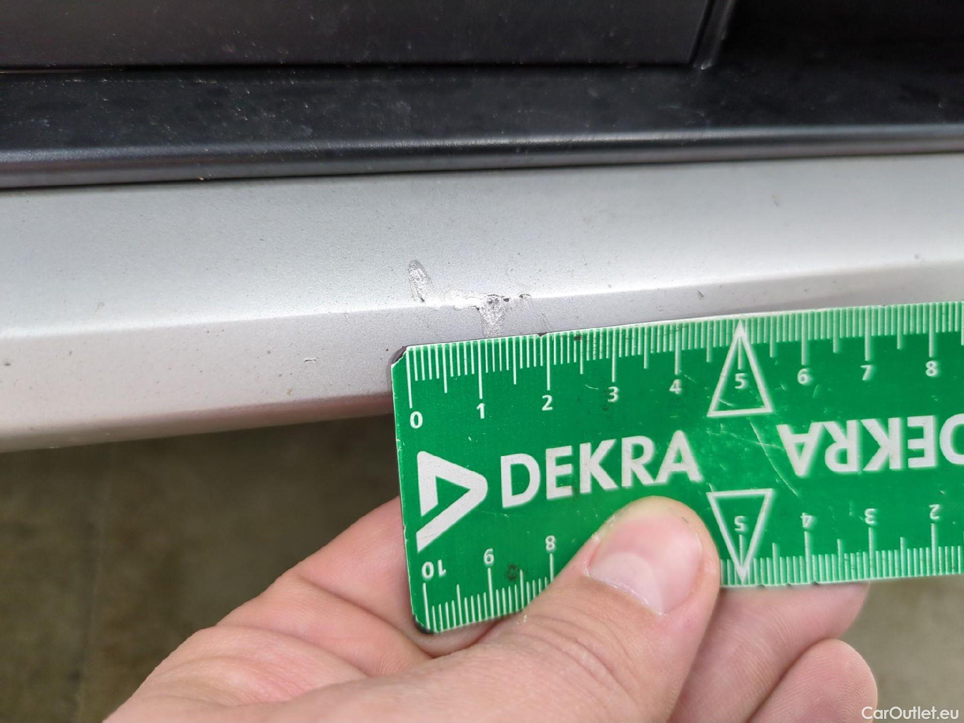  Audi  Q3  35 TDI Design luxe 2.0 TDI 150CV BVA7 E6dT #37