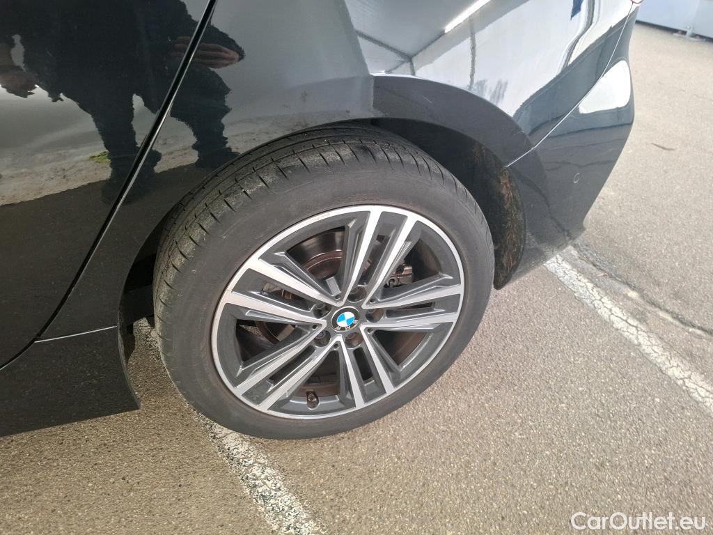  Bmw  Serie 1 BMW Série 1  2019  5P  Berline 15 116D DKG7 Business Design #64