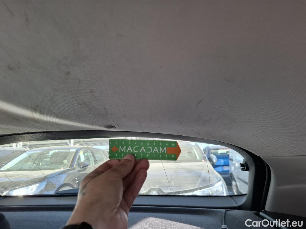  Bmw  Serie 1 BMW Série 1  2019  5P  Berline 15 116D DKG7 Business Design #131