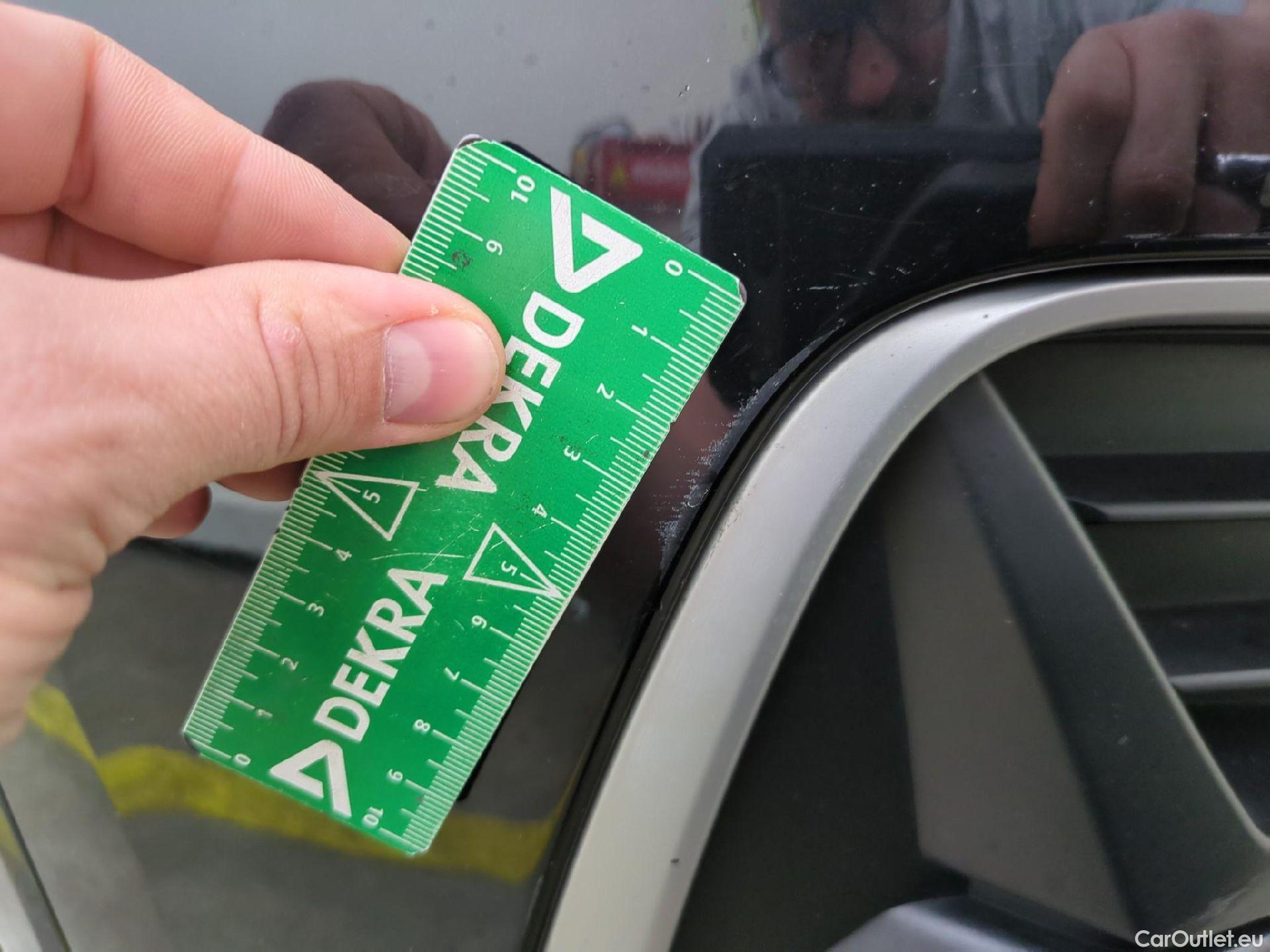  Audi  Q3  35 TDI Design luxe 2.0 TDI 150CV BVA7 E6dT #31