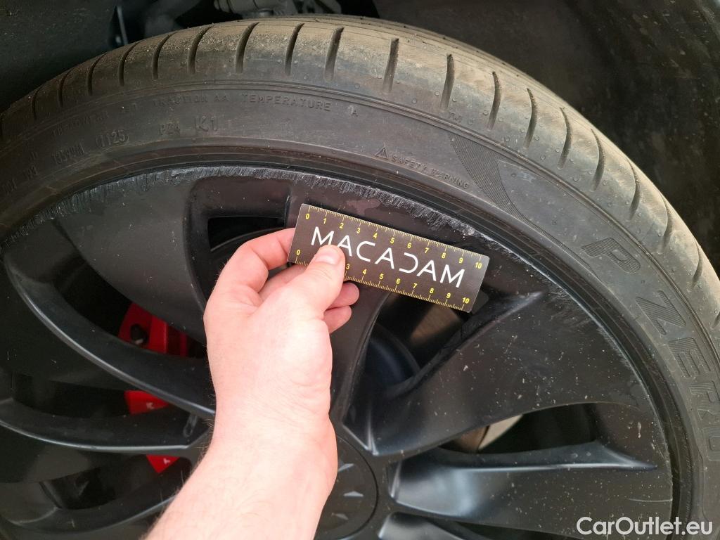  Tesla  Model Y TESLA  / 2020 / 5P / SUV Performance Dual Motor AWD #18