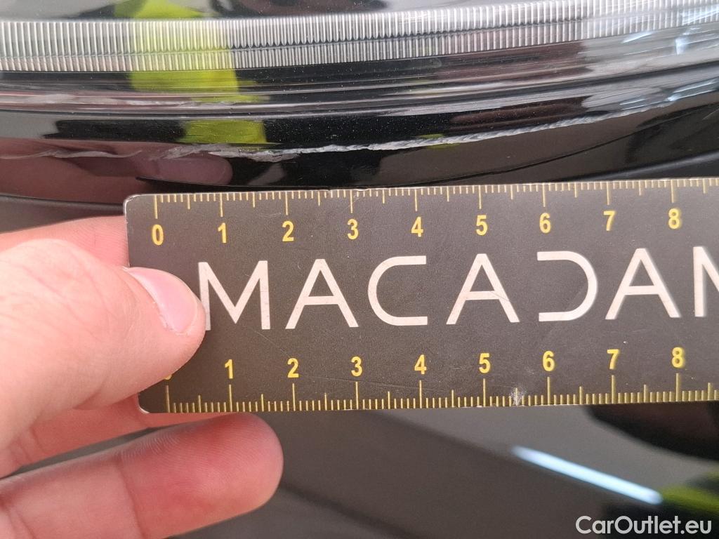  Mercedes  G-Klasee MERCEDES-BENZ GLC Coupe / 2019 / 5P / Coupé GLC 300 e AMG Line 4Matic #54