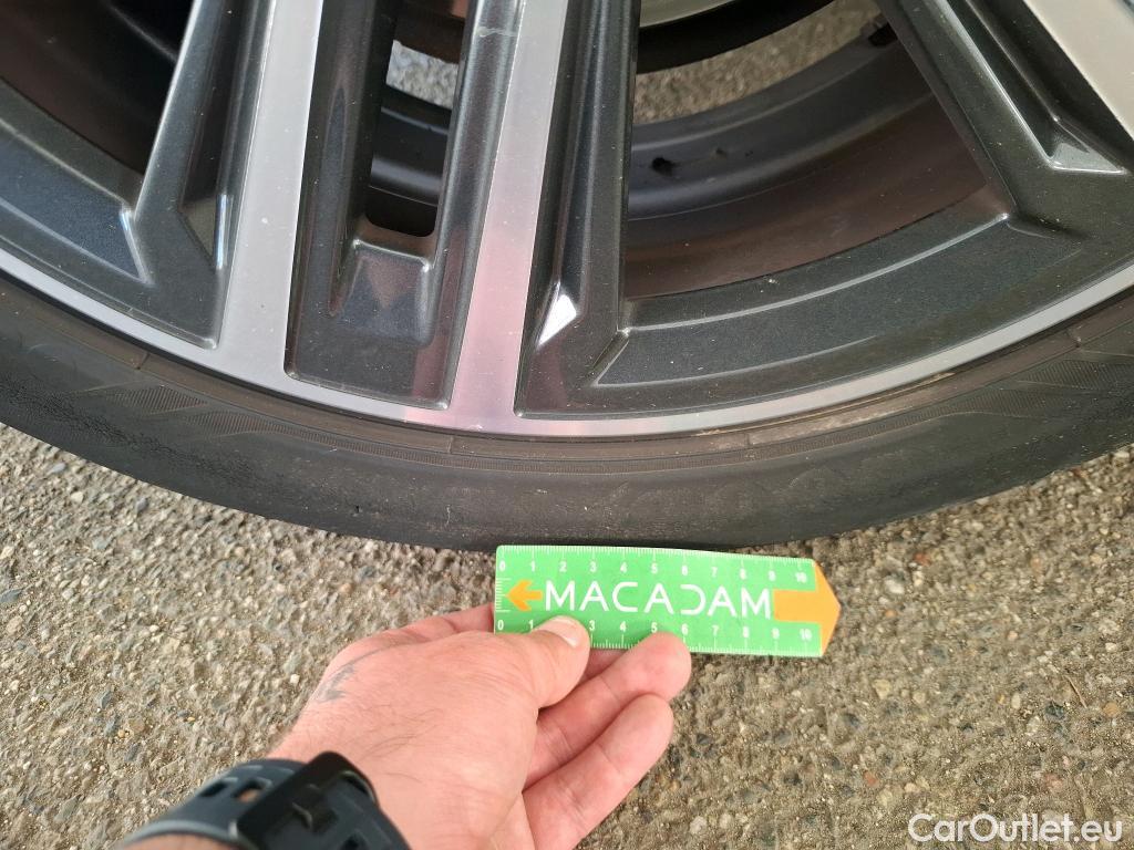  Bmw  Serie 1 BMW Série 1  2019  5P  Berline 15 116D DKG7 Business Design #21