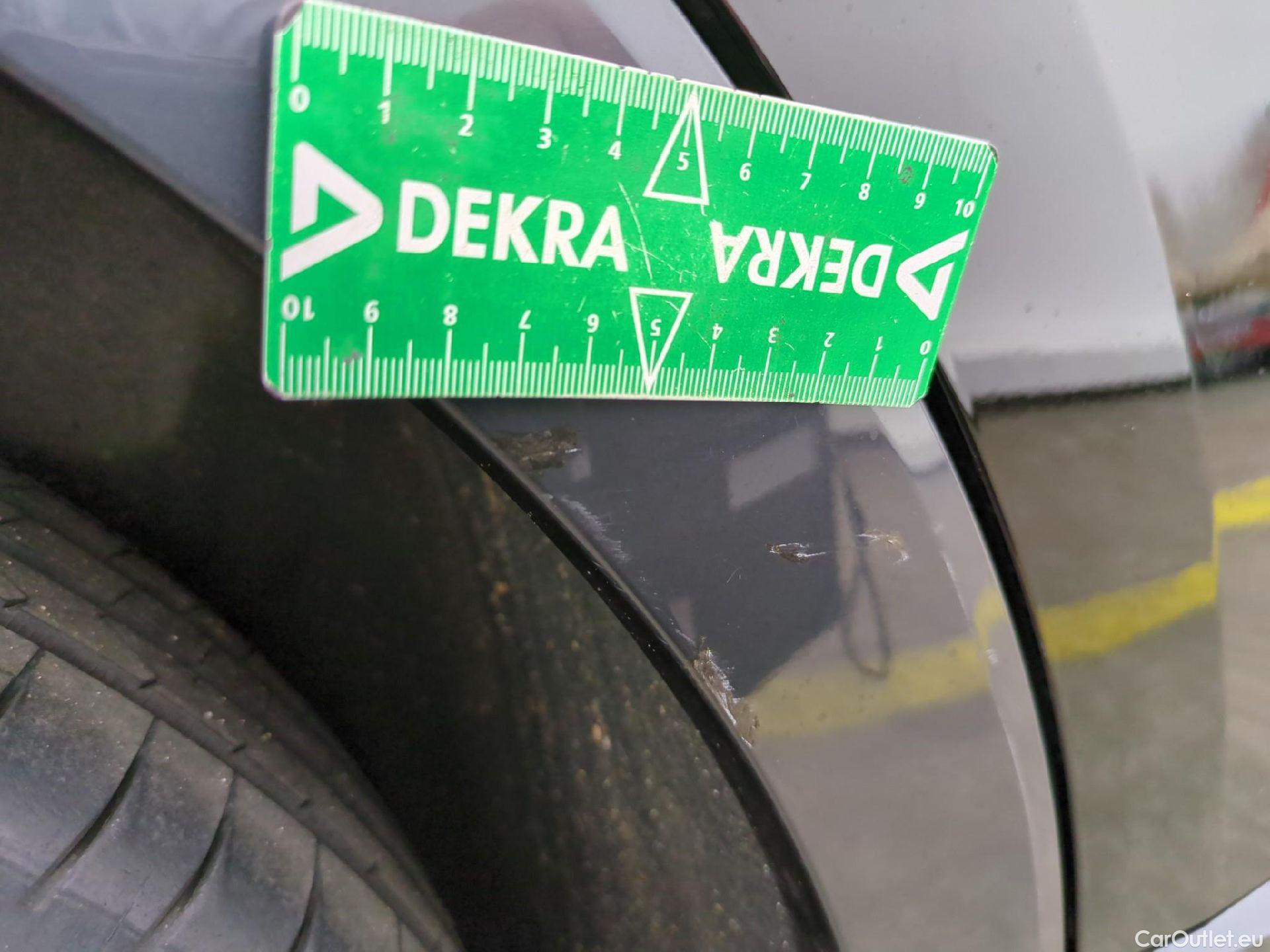  Audi  Q3  35 TDI Design luxe 2.0 TDI 150CV BVA7 E6dT #16