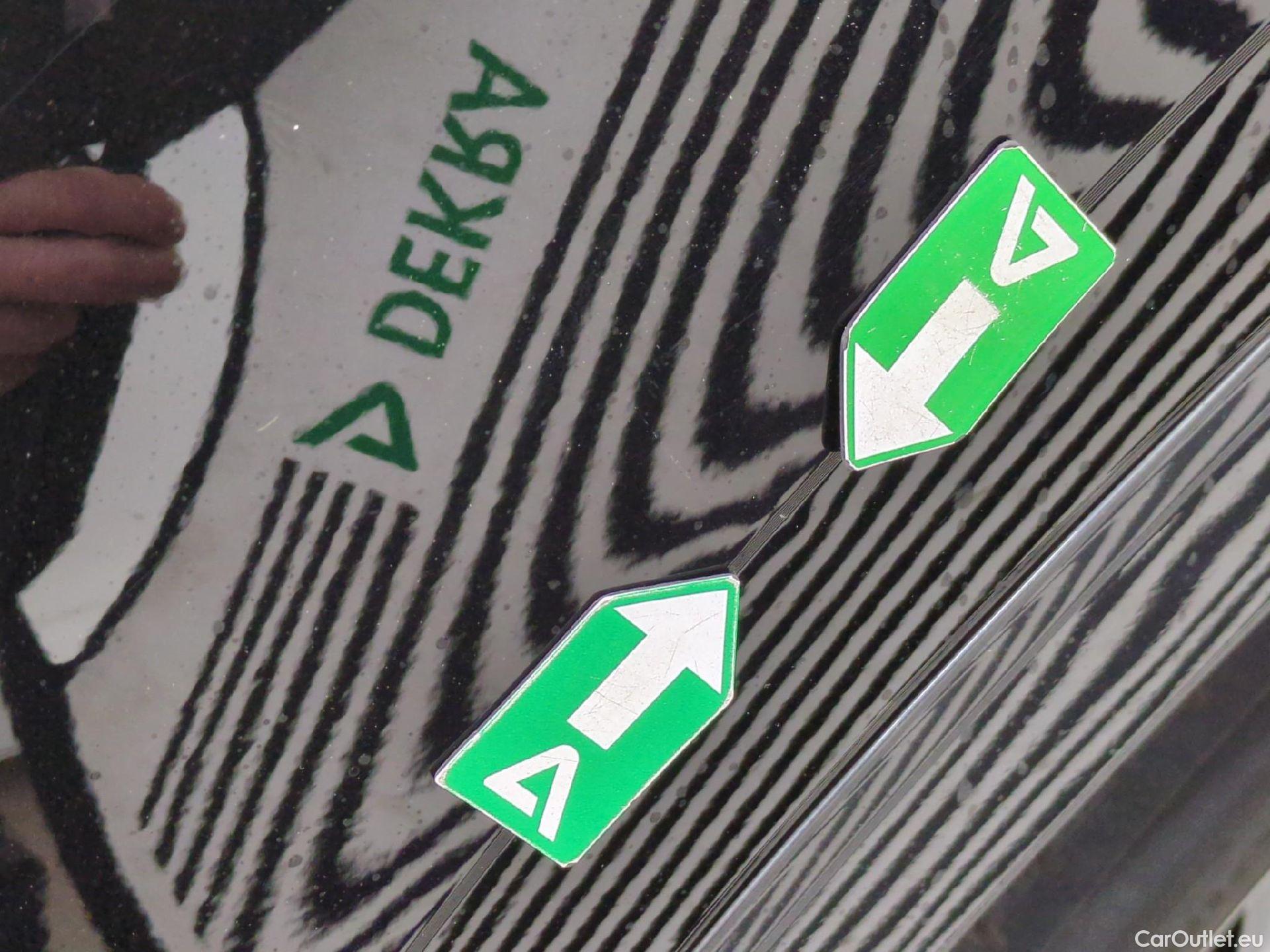  Audi  Q3  35 TDI Design luxe 2.0 TDI 150CV BVA7 E6dT #11