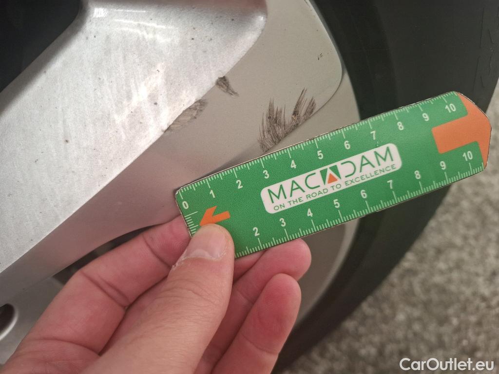  Citroen  C5 Aircross CITROEN  / 2022 / 5P / SUV BlueHDi 130 S&S EAT8 Feel #26