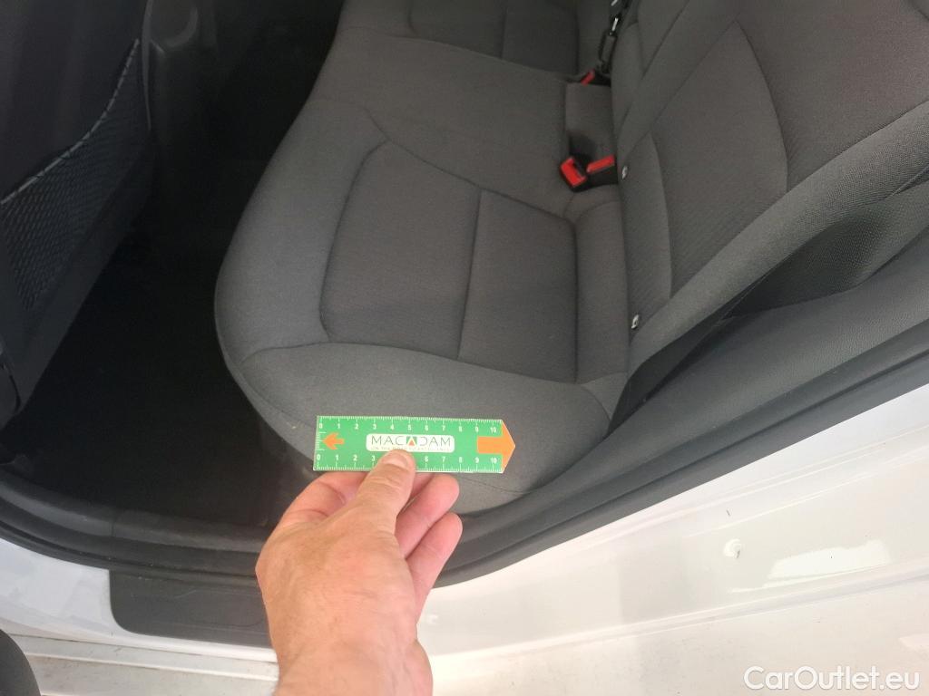  Hyundai   Ioniq Ioniq Business Hybrid 1.6 GDI 140CV BVA6 E6dT #4