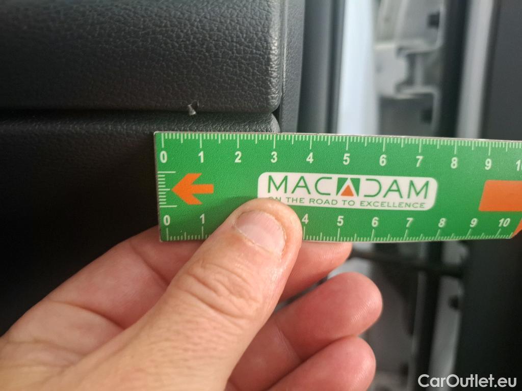  Hyundai   Ioniq Ioniq Business Hybrid 1.6 GDI 140CV BVA6 E6dT #10