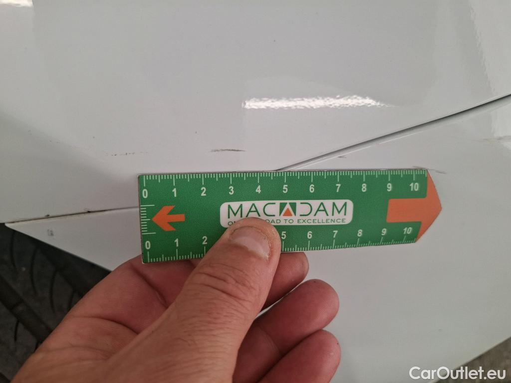  Hyundai   Ioniq Ioniq Business Hybrid 1.6 GDI 140CV BVA6 E6dT #49