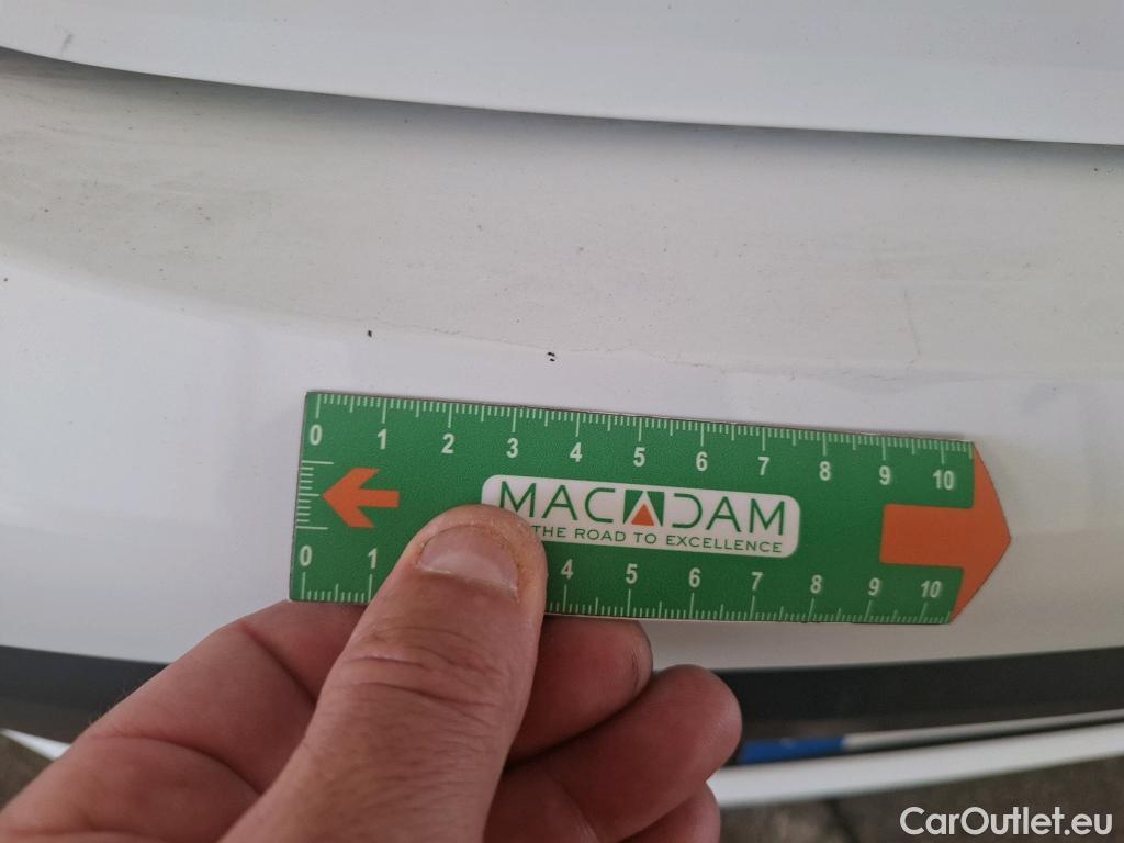  Hyundai   Ioniq Ioniq Business Hybrid 1.6 GDI 140CV BVA6 E6dT #54