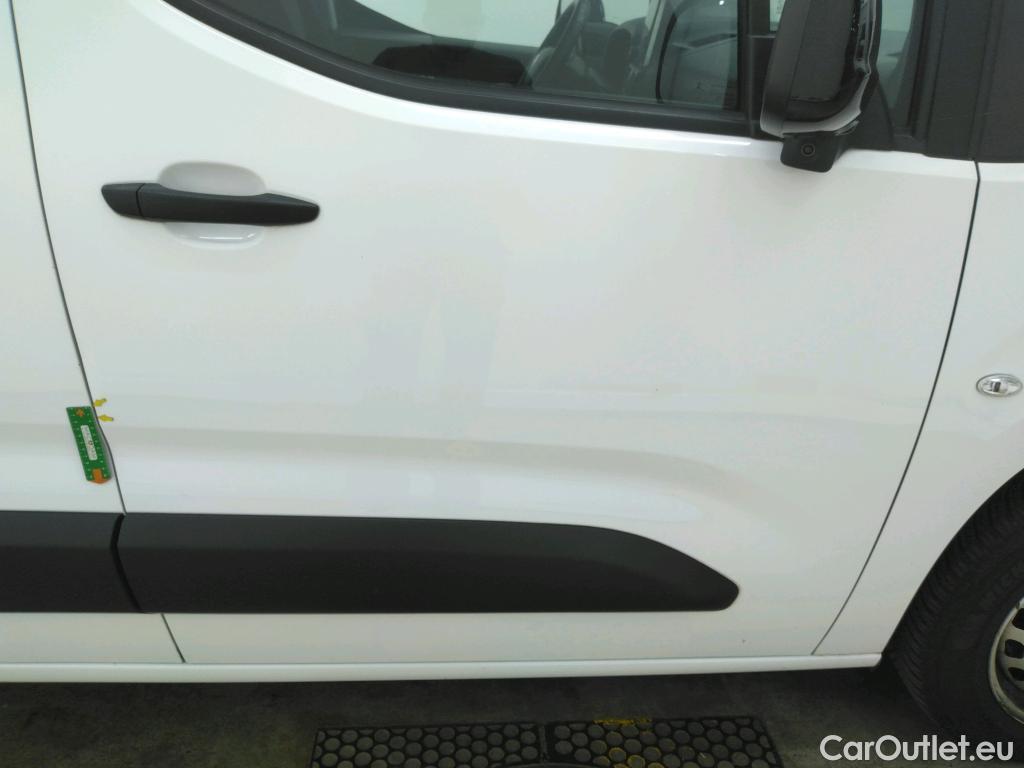  Citroen  Berlingo  Fourgon Driver M 650 1.5 BlueHDi 100CV BVM6 E6d #18