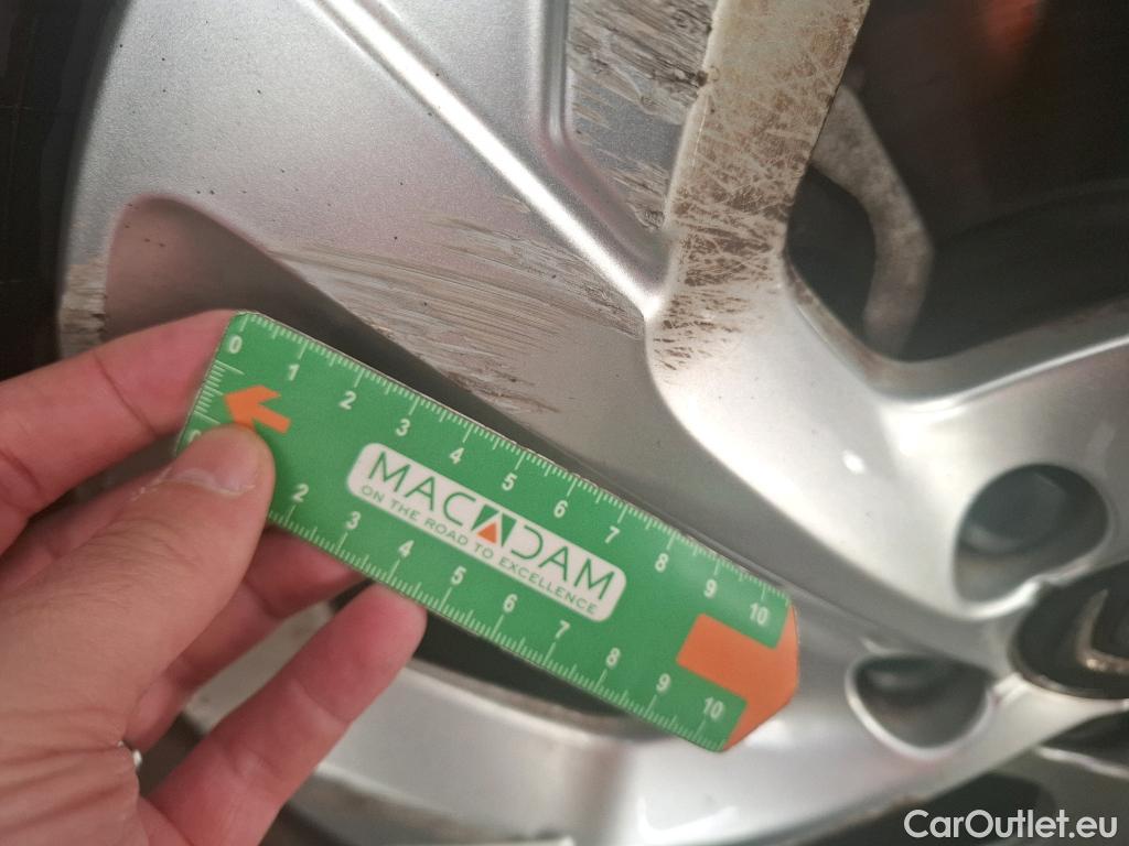  Citroen  C5 Aircross CITROEN  / 2022 / 5P / SUV BlueHDi 130 S&S EAT8 Feel #15