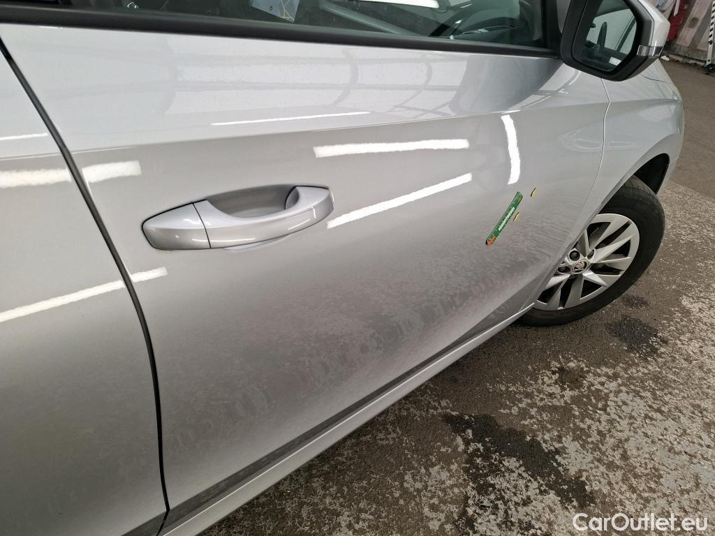  Skoda  Fabia  Ambition 1.0 MPI 80CV BVM5 E6d #6