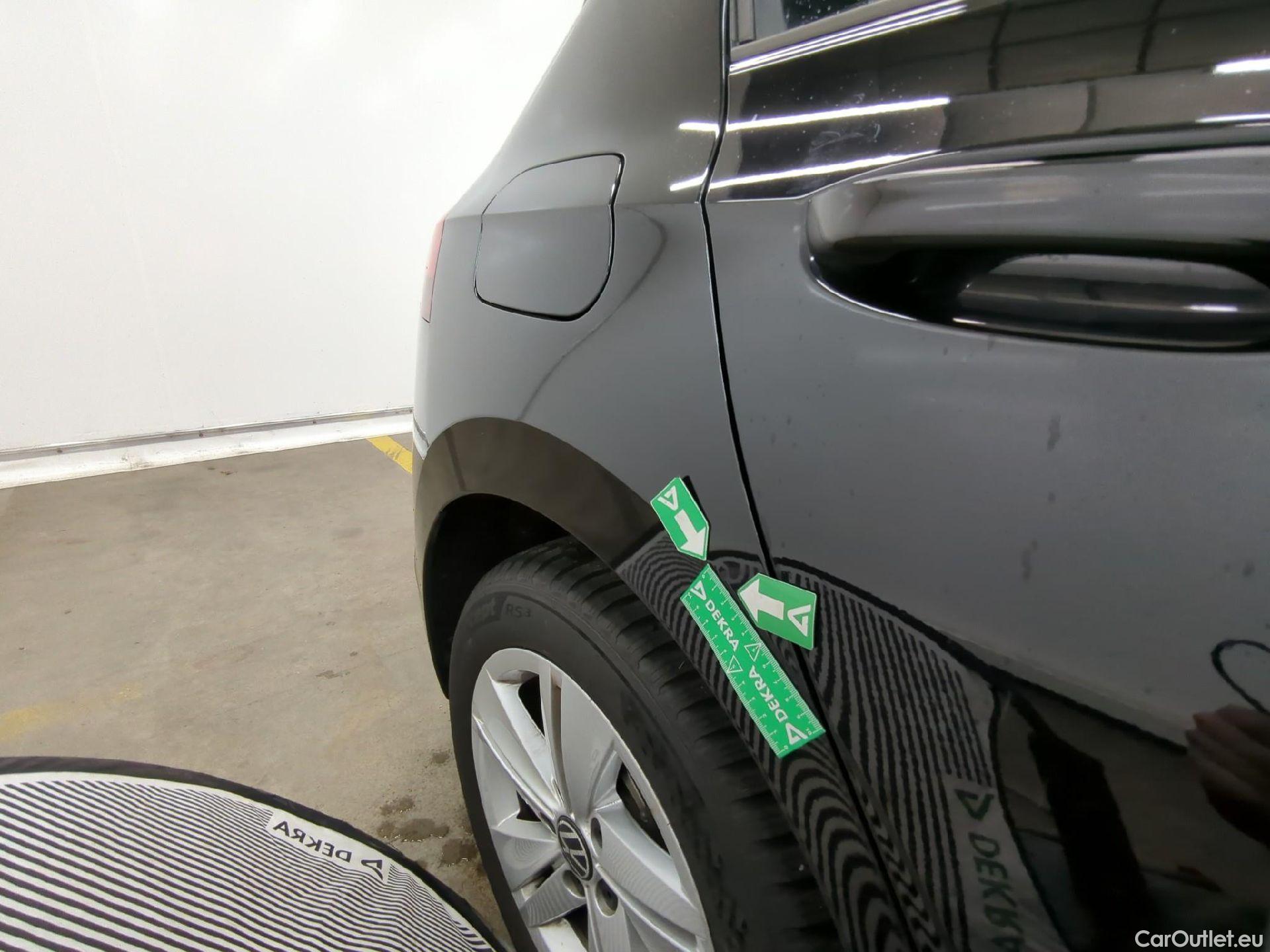  Volkswagen  Golf  / 2020 / 5P / Berline 2.0 TDI SCR 115 DSG7 LIFE BUSINESS #12