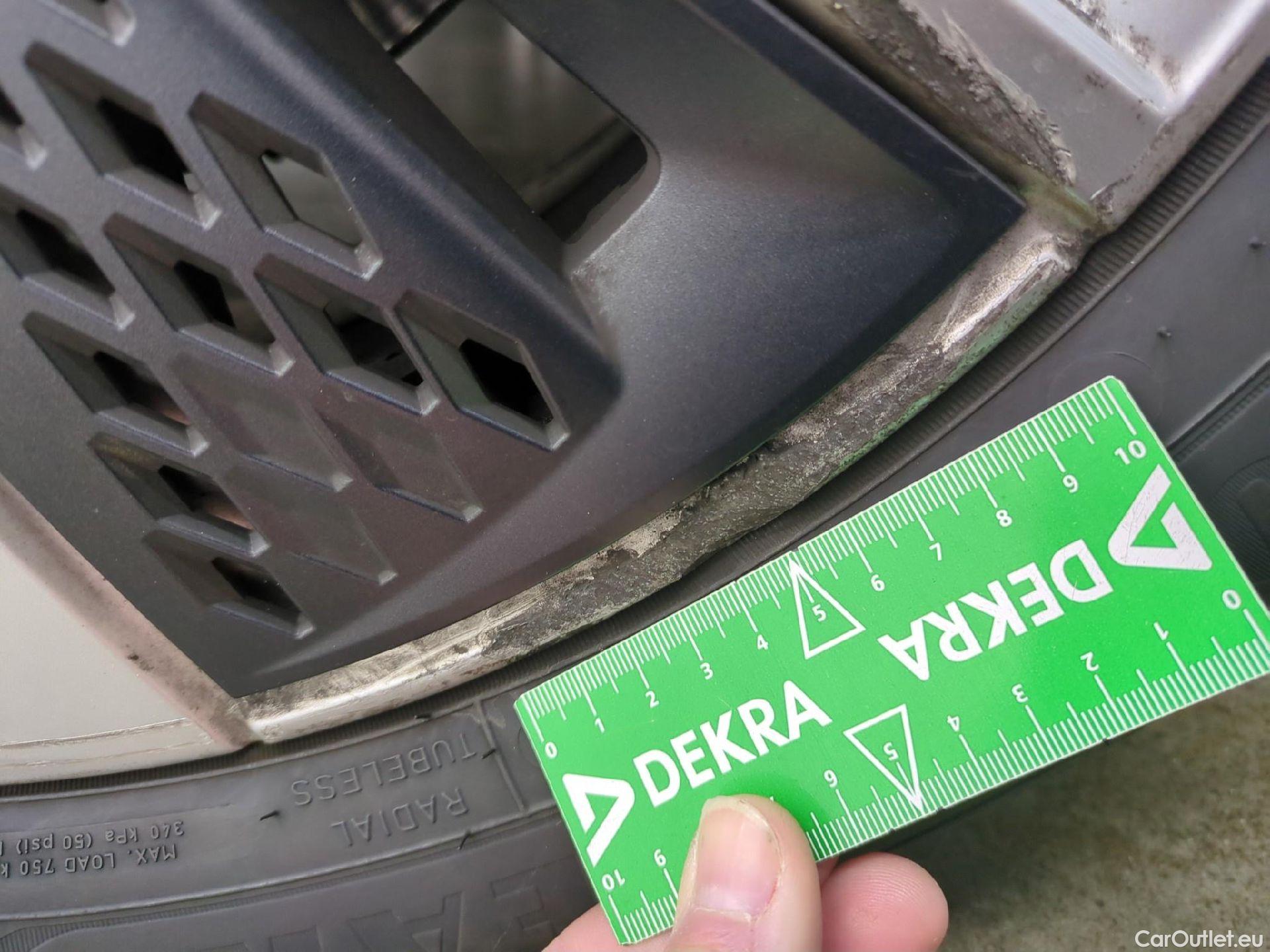  Skoda  Karoq SKODA  / 2017 / 5P / SUV 2.0 TDI 116ch DSG7 Business #4