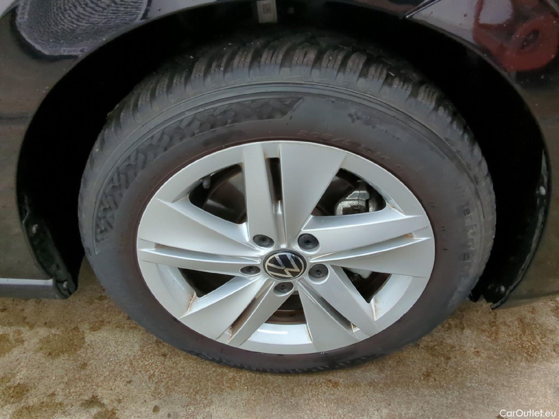  Volkswagen  Golf  / 2020 / 5P / Berline 2.0 TDI SCR 115 DSG7 LIFE BUSINESS #1