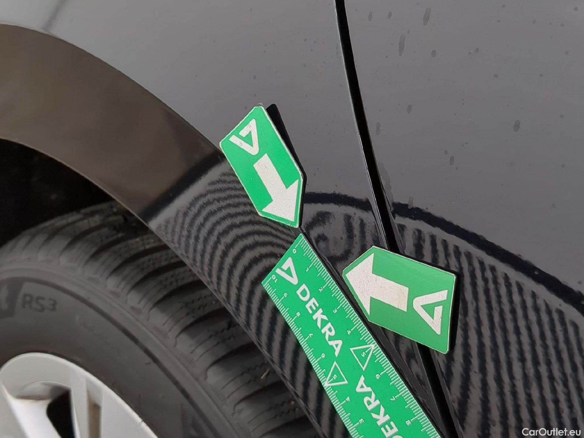  Volkswagen  Golf  / 2020 / 5P / Berline 2.0 TDI SCR 115 DSG7 LIFE BUSINESS #11