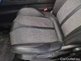 Peugeot  3008 PEUGEOT  / 2016 / 5P / SUV PURETECH TURBO 130 EAT8 SeS ALLURE #12