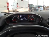  Peugeot  2008 PEUGEOT  / 2019 / 5P / CROSSOVER BLUEHDI 110 ACTIVE S/S #4