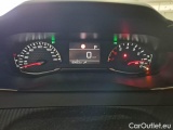  Peugeot  2008 PEUGEOT  / 2019 / 5P / CROSSOVER BLUEHDI 130 EAT8 ALLURE S/S AUT. #4