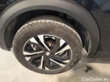  Peugeot  2008 PEUGEOT  / 2019 / 5P / CROSSOVER BLUEHDI 130 EAT8 ALLURE S/S AUT. #96
