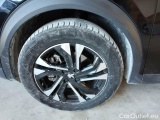  Peugeot  2008 PEUGEOT  / 2019 / 5P / CROSSOVER BLUEHDI 130 EAT8 ALLURE S/S AUT. #100