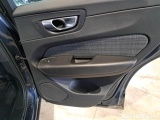  Volvo  XC60 VOLVO  / 2021 / 5P / SUV B4 D AUTOMATICO CORE #105